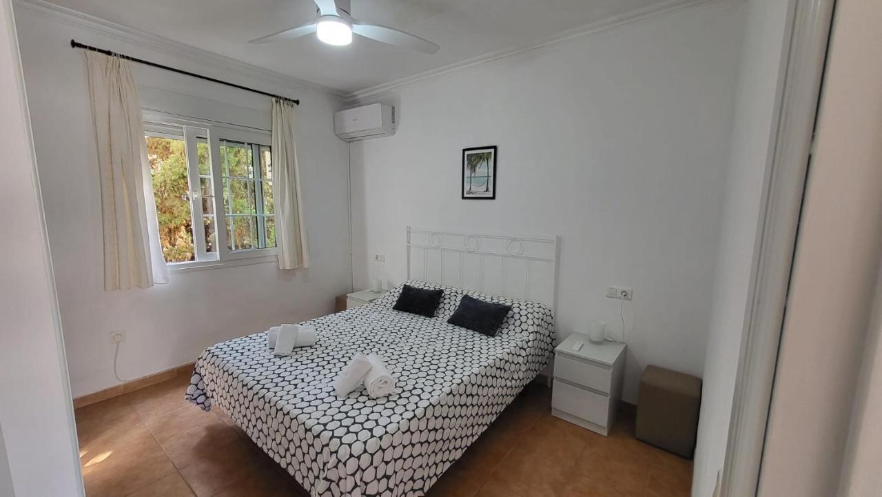 Apartamento Burriana Beach Nerja Exterior foto